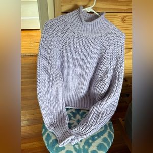 H&M sweater. Size M. Slightly cropped. Lilac/lavender. EUC. Worn twice.